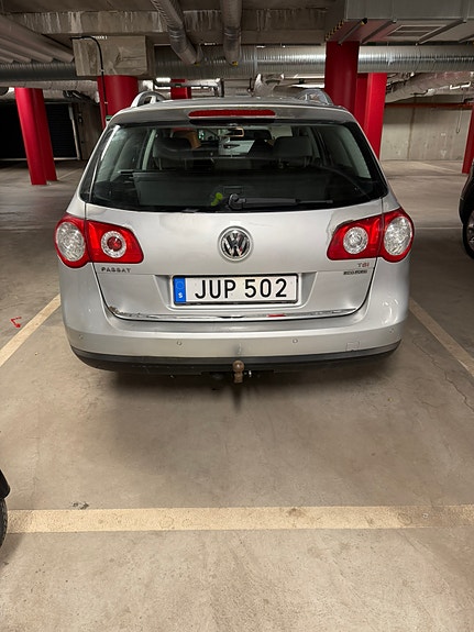 Volkswagen Passat 3 of 5