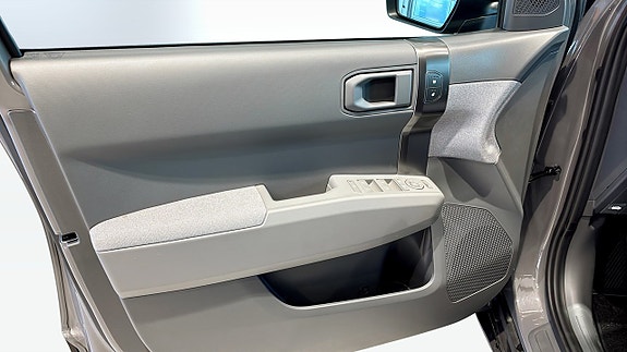 Kia EV3 11 of 15