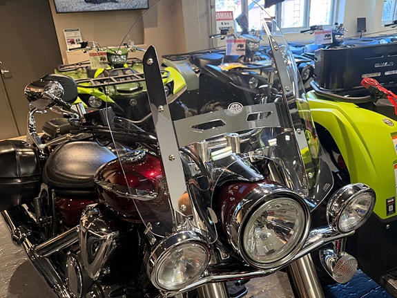 Yamaha XVS950 Midnightstar Stratoliner 2 of 7