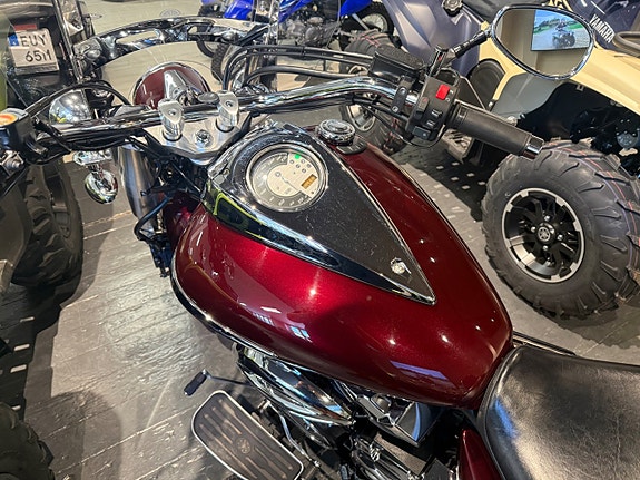 Yamaha XVS950 Midnightstar Stratoliner 6 of 7