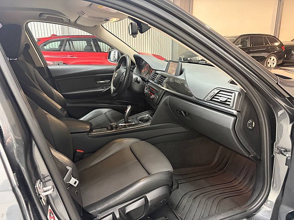 BMW 320d 9 of 9