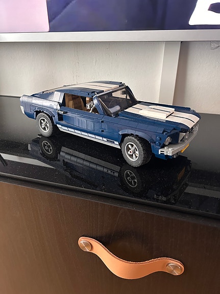 Product image 1 of 2