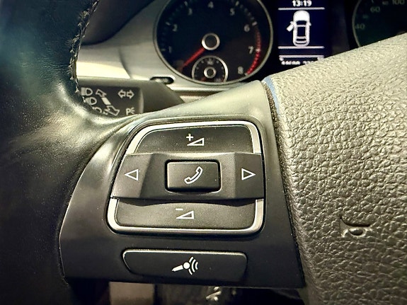 Volkswagen CC 19 of 24