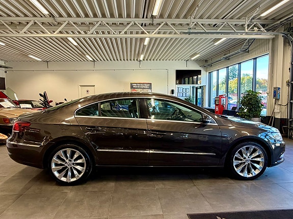 Volkswagen CC 8 of 24