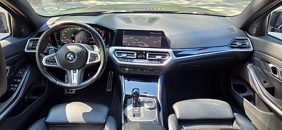 BMW M340i 14 of 29