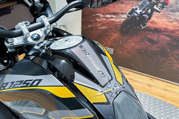 BMW R 1250 GS |Exclusive|Motorbågar|Toppbox|Sidoväskor|Nyservad| 11 of 15