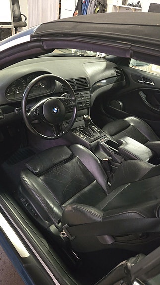 BMW 323Ci 3 of 3