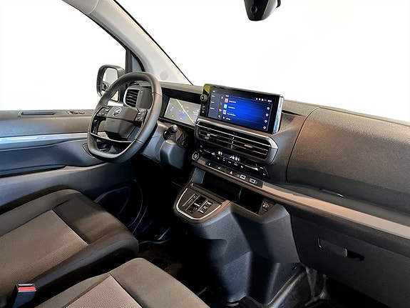 Opel Vivaro-e 13 of 14