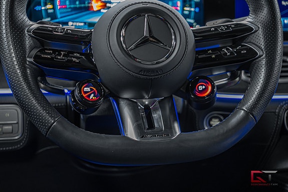 Mercedes-Benz GLE53 20 of 21