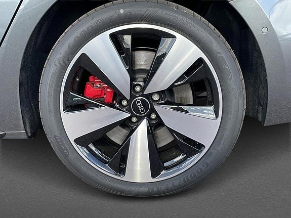 Audi A5 8 of 15