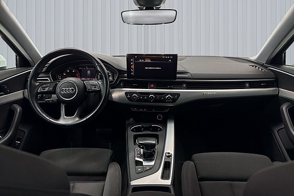 Audi A4 10 of 19