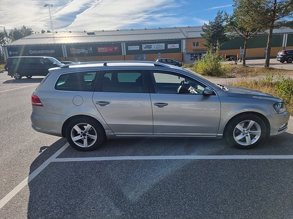 Volkswagen Passat 4 of 6