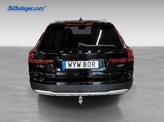 Volvo V90 Cross Country 4 of 8