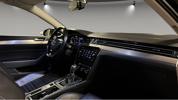 Volkswagen Passat 7 of 8
