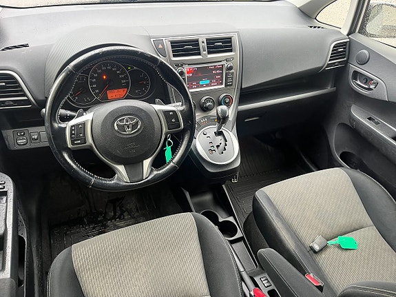 Toyota Verso-S 8 of 8