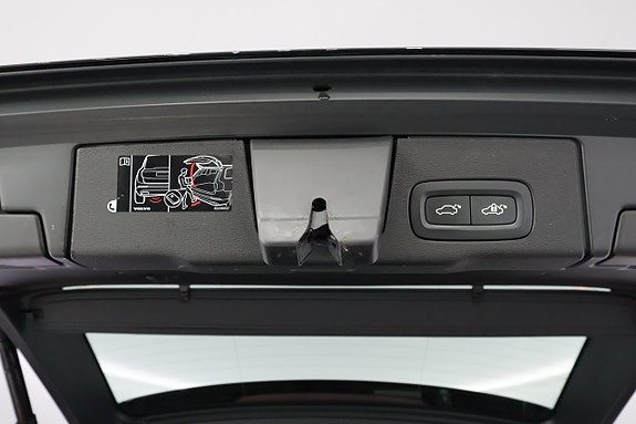 Volvo XC60 27 of 27