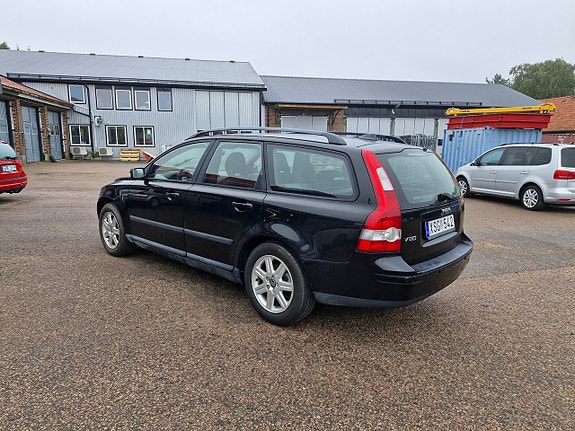 Volvo V50 4 of 7