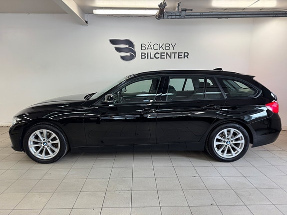 BMW 320d 2 of 16