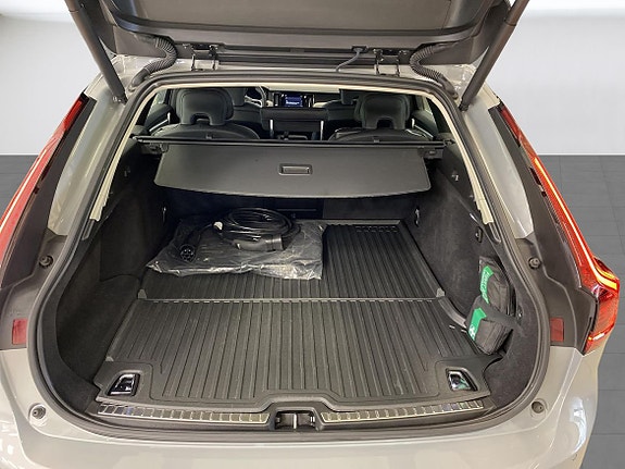 Volvo V90 18 of 20