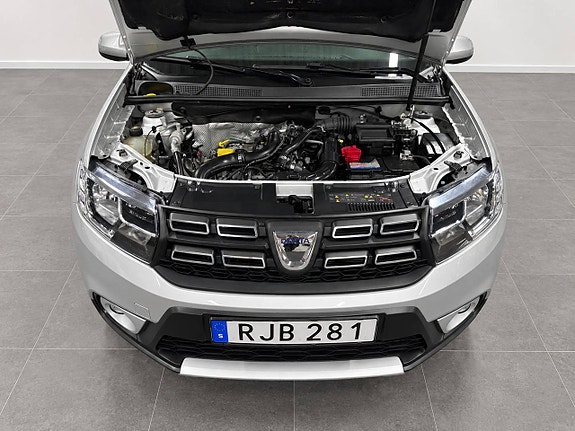 Dacia Sandero Stepway 5 of 12