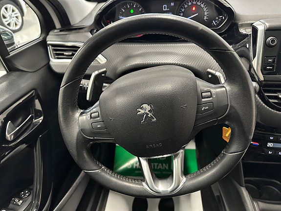 Peugeot 208 19 of 22