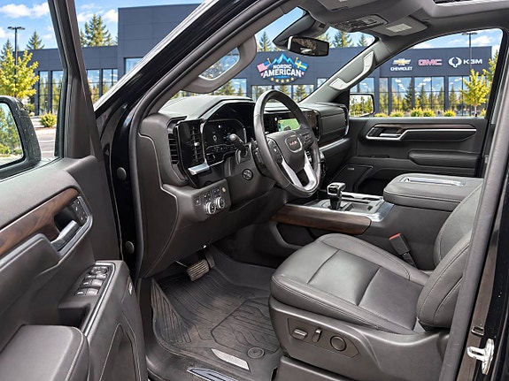 GMC Sierra 1500 8 of 24