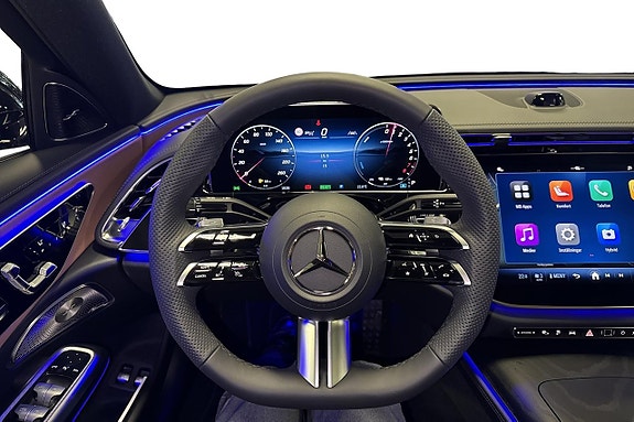 Mercedes-Benz E400 e 10 of 23