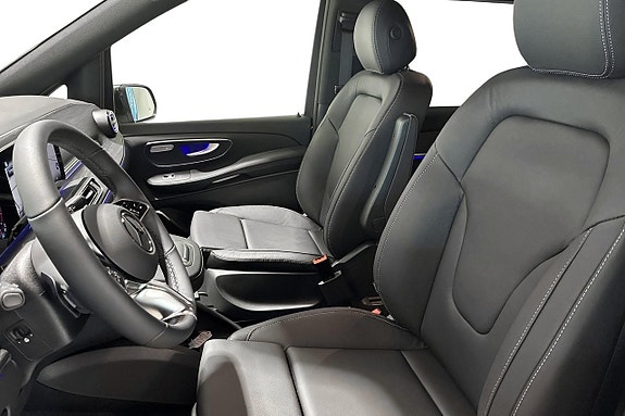 Mercedes-Benz V300 d 11 of 17