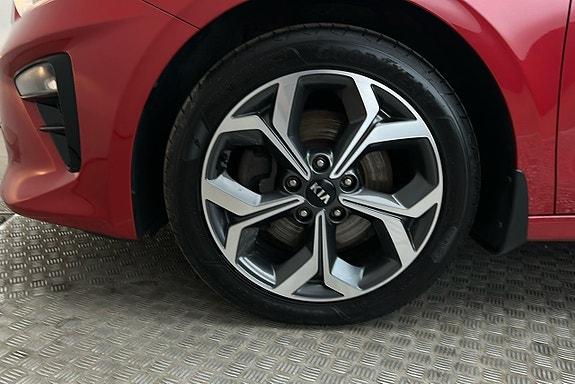Kia Ceed 12 of 22