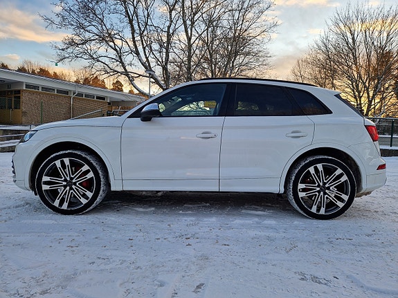 Audi SQ5 5 of 27