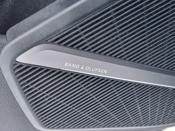 Audi SQ5 14 of 27
