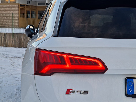 Audi SQ5 9 of 27