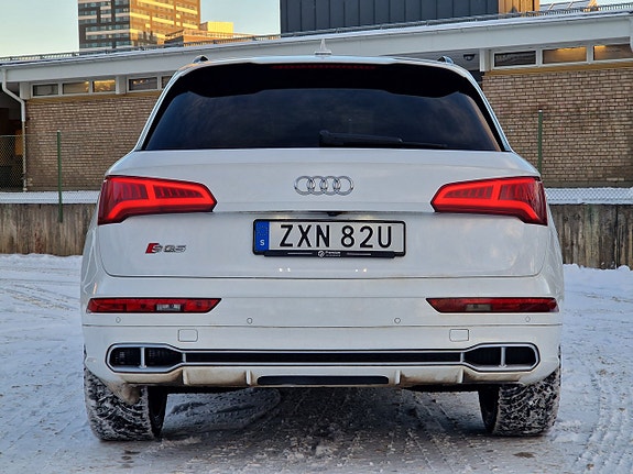 Audi SQ5 11 of 27