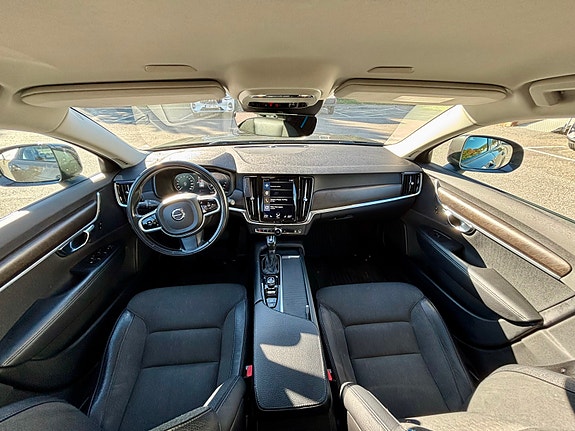Volvo V90 Cross Country 10 of 10