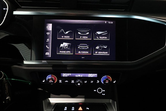 Audi Q3 18 of 24