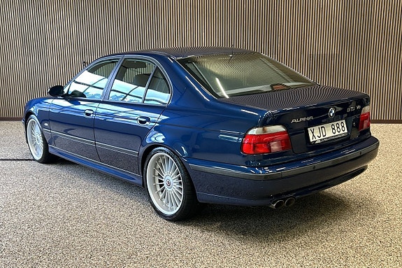 Alpina B10 3 of 8