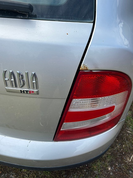 Skoda Fabia 5 of 8