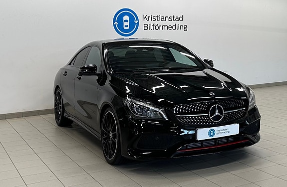 Mercedes-Benz CLA250 5 of 12