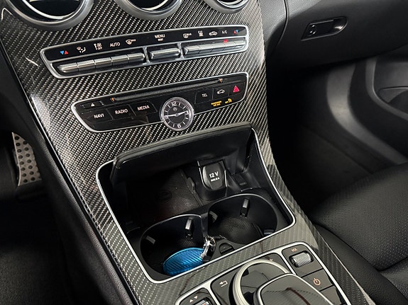 Mercedes-Benz C300 17 of 19