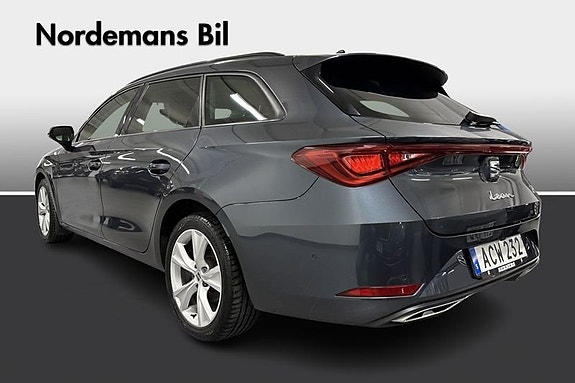 Seat Leon 3 of 7