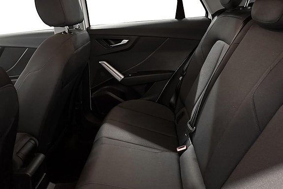 Audi Q2 6 of 7