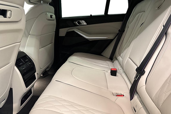 BMW X5 11 of 22