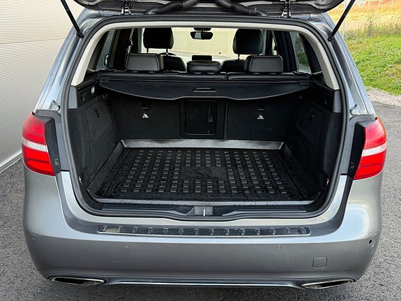 Mercedes-Benz B200 d 14 of 14
