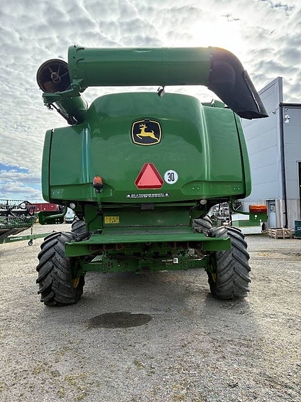 John Deere 9880 i STS 3 of 6