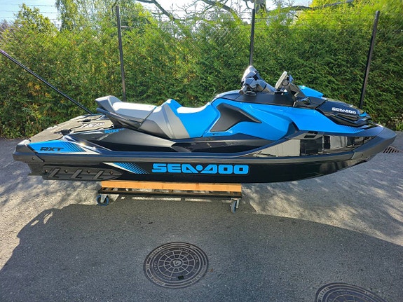Sea-Doo RXT 230 -2019 med 114 Timmar Garmin GPS 112 km/h 12 of 12