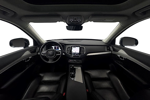 Volvo XC90 19 of 30