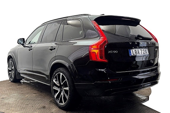 Volvo XC90 9 of 30