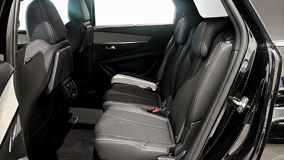 Peugeot 5008 5 of 12