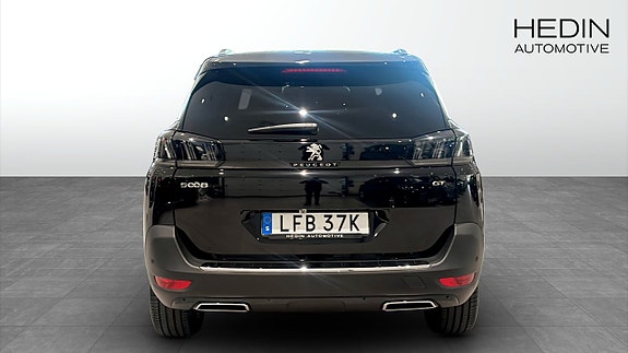 Peugeot 5008 7 of 12