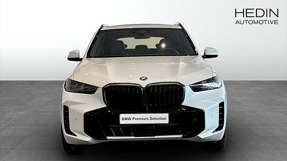 BMW X5 8 of 13